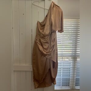 Women’s semi-formal dress